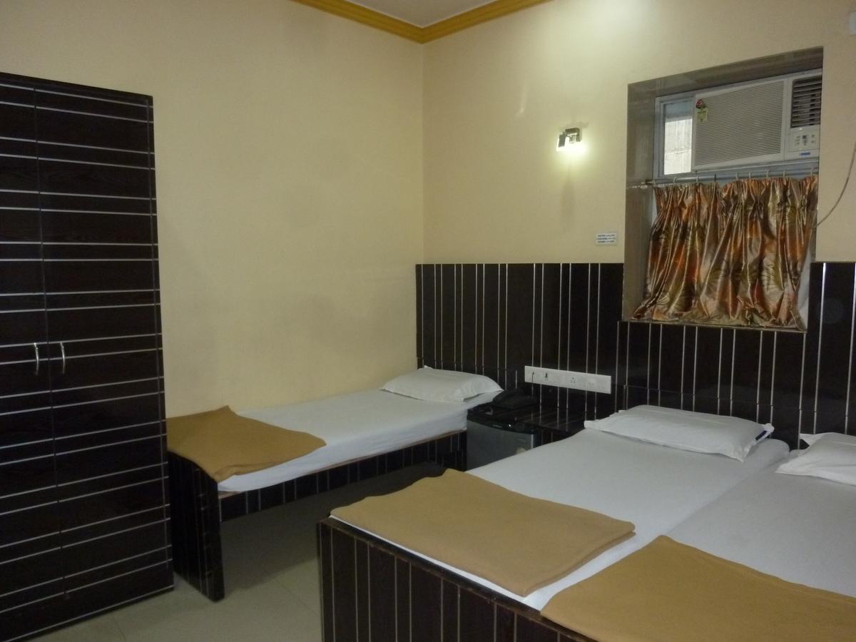 Hotel Stars Mumbai Szoba fotó