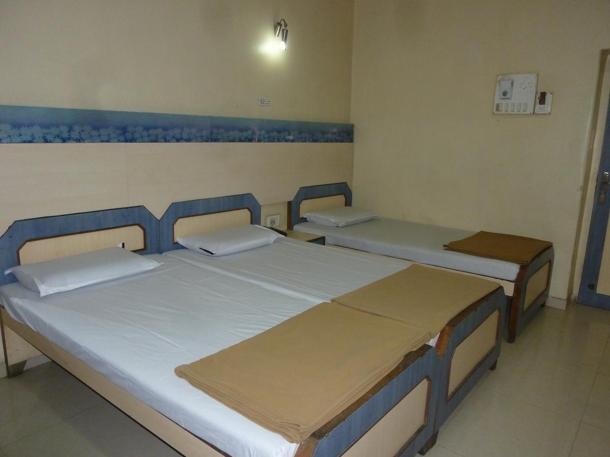 Hotel Stars Mumbai Szoba fotó